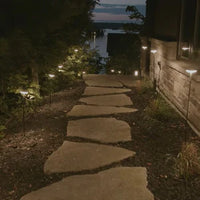 SWAY BLACK ‒ 39" Tall LED Garden Light