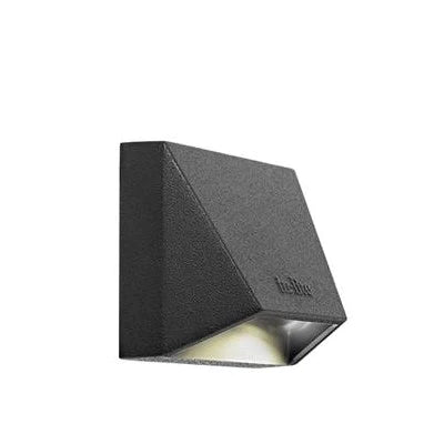 MINI WEDGE DARK ‒ 2.4'' Small Black LED Deck Post Light