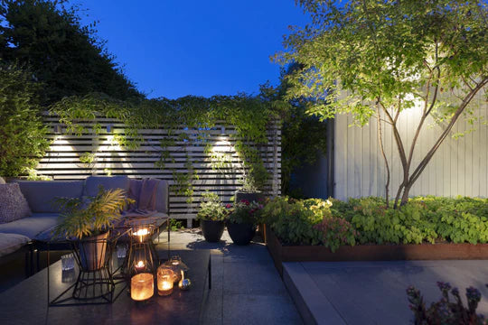 ACE DOWN SILVER ‒ LED Outdoor Wall Light