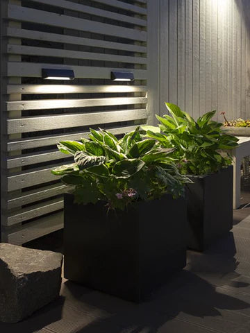 WEDGE SLIM DARK ‒ 3.9" Black LED Wall Light