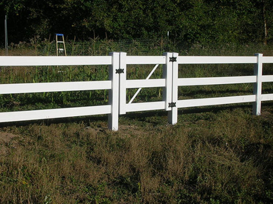 White Ranch/Yamhill Vinyl Gate- Size Options